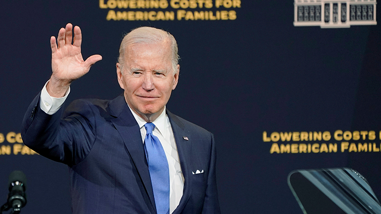 Άμβλωση: Ο Μπάιντεν καλεί τους Αμερικανούς να υπερασπιστούν το «δικαίωμα των γυναικών στην επιλογή»